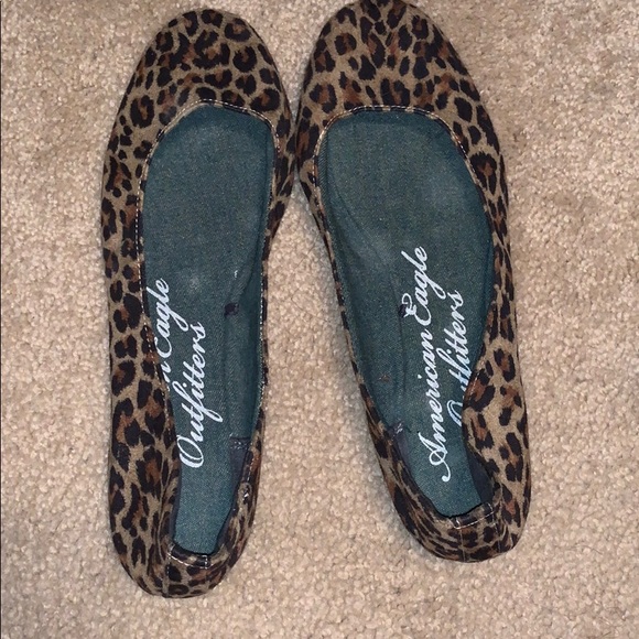 Flats - Picture 1 of 4